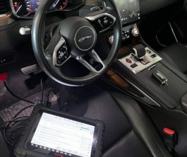 Jaguar F-Pace 2024
