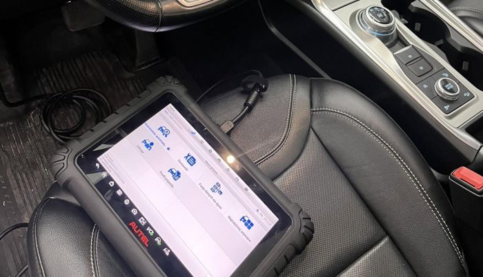 Ford Explorer 2023 ST